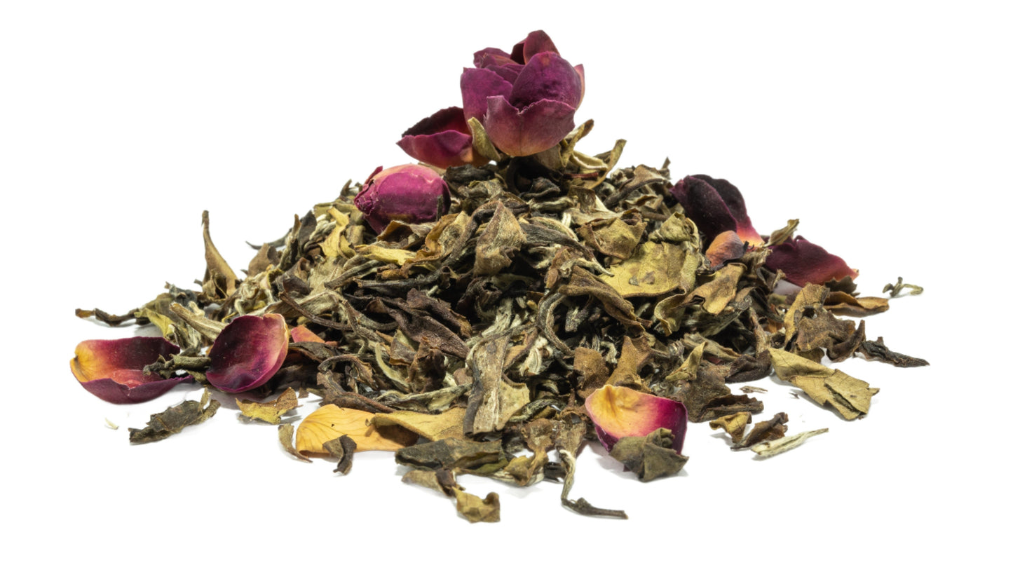 Bud of Rose with White Tea